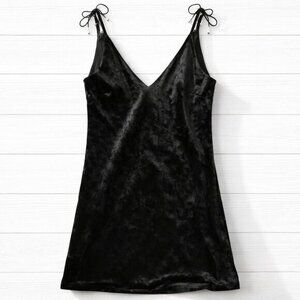 NWT Native Daughters Elegant Black Velvet Slip Dress – Pearl Back Detail Min Lux